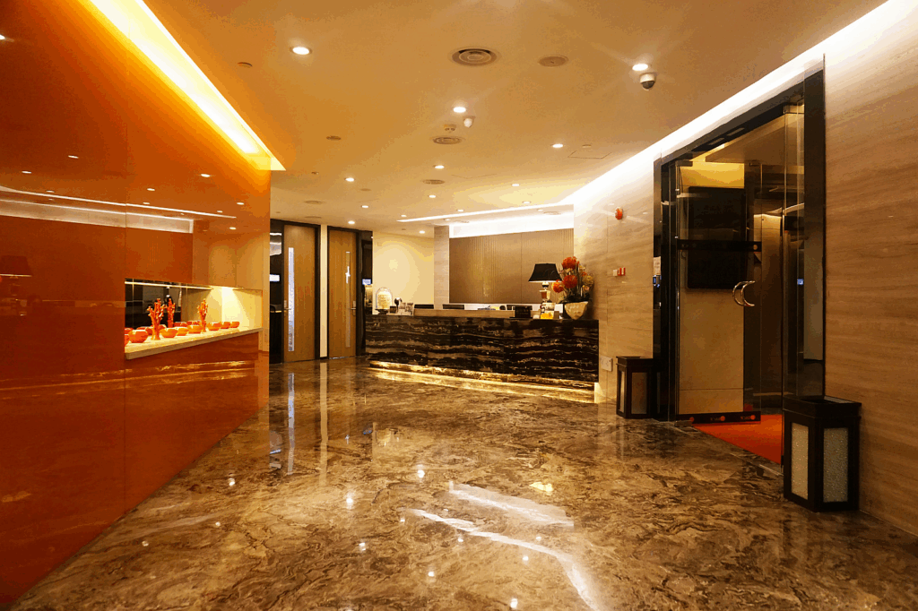 One Link International – Reception Desk