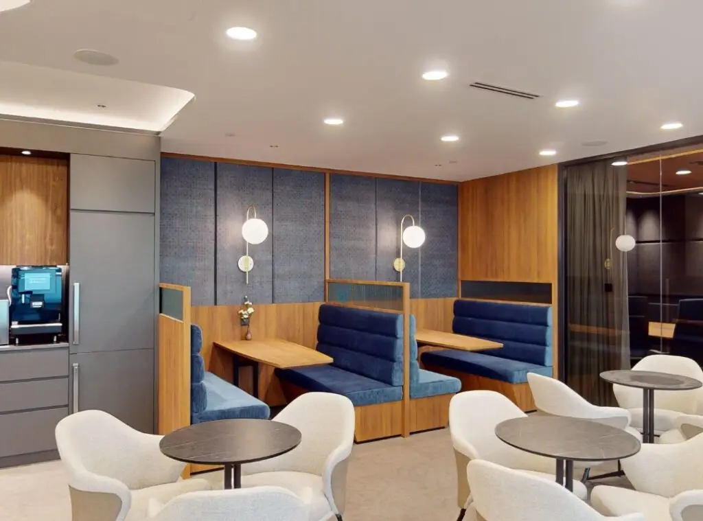 Compass Offices – Serviced Offices & Coworking Space at Singapore Land Tower, Raffles Place, Singapore – Level-30-Singapore-Land-Tower-50-Raffles-Place-Singapore-02062024_165100-1080×800-155KB-2025-09-26T08-59-10-931Z