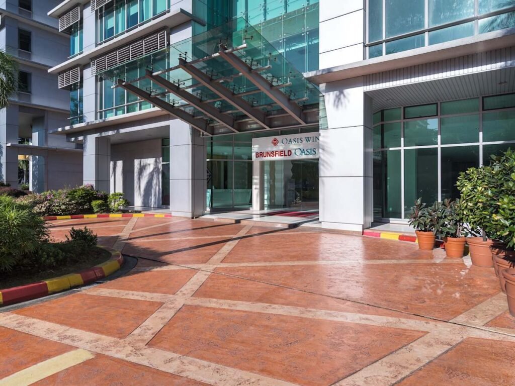 Regus – Brunsfield Oasis Tower, Ara Damansara, Petaling Jaya – 3736_1