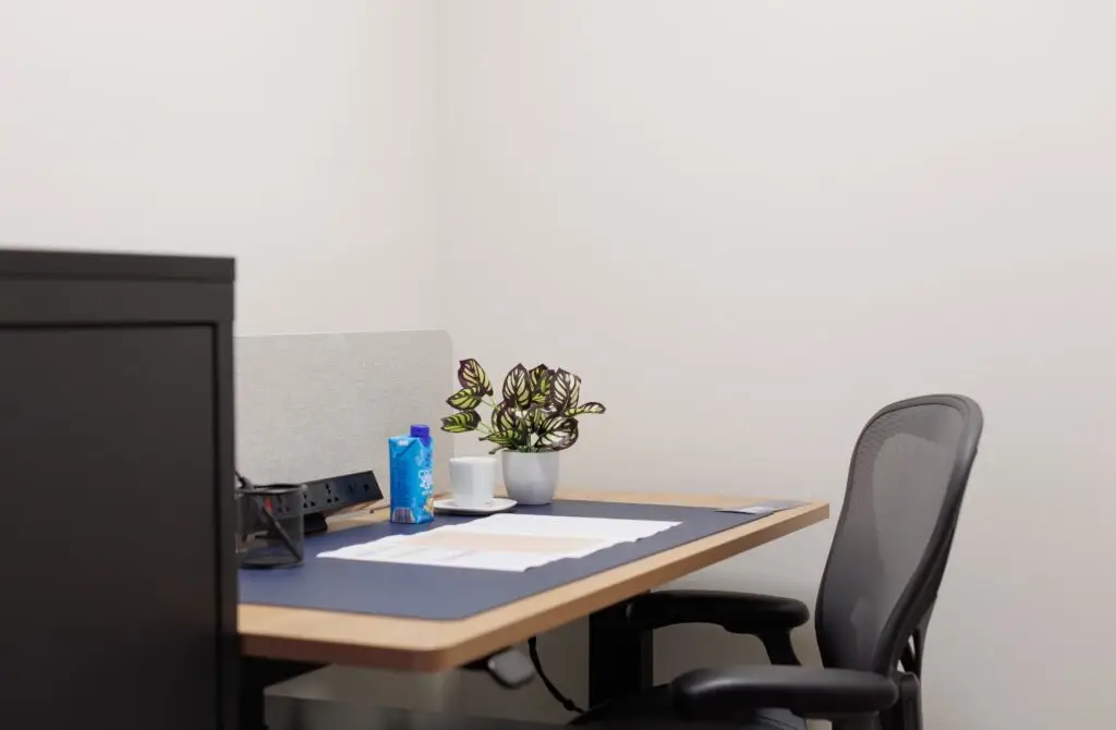 The Executive Centre – Serviced Offices at Frasers Tower, Singapore – The Executive Centre Frasers Tower Singapore – Facilities-Workstation