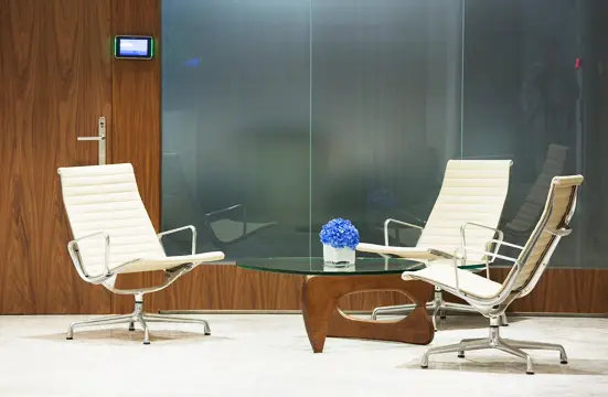 The Executive Centre – Six Battery Road – Lounge area at The Executive Centre Six Battery Road