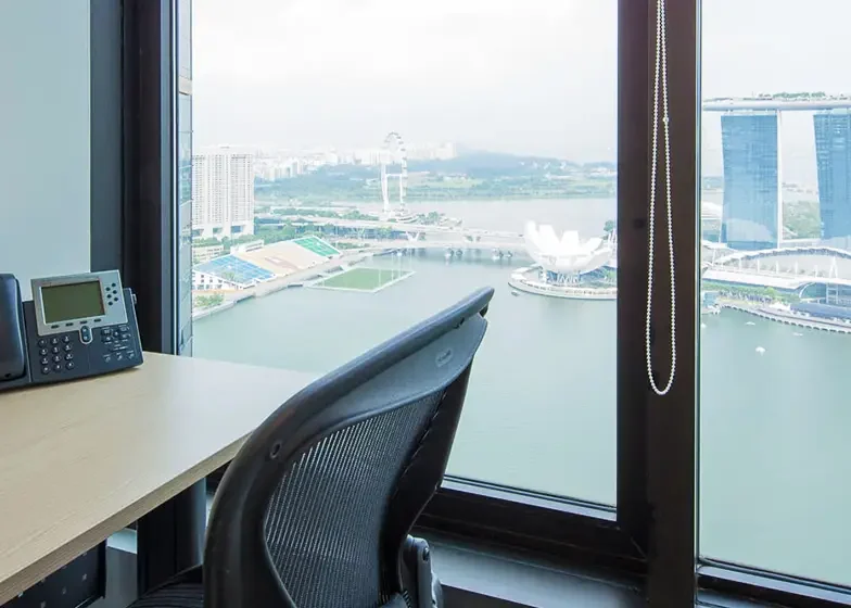 The Executive Centre – Six Battery Road – Private office suite with Marina Bay view at The Executive Centre Six Battery Road