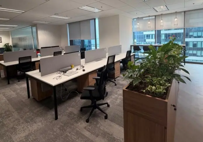 Asia Square Tower 1 Office for Rent | Grade A Singapore – 04_open_plan_workstations