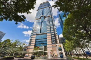 Capital Tower — Grade A office tower and landscaped Urban Plaza at 168 Robinson Road, Tanjong Pagar, Singapore