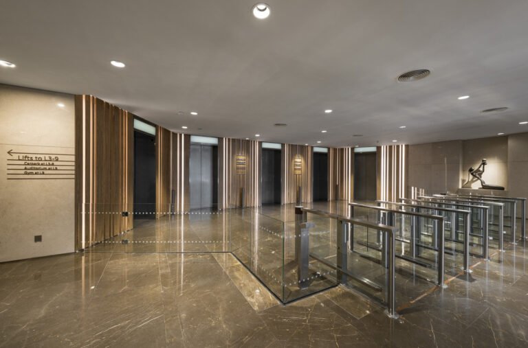 Capital Tower Office for Rent | Grade A Singapore