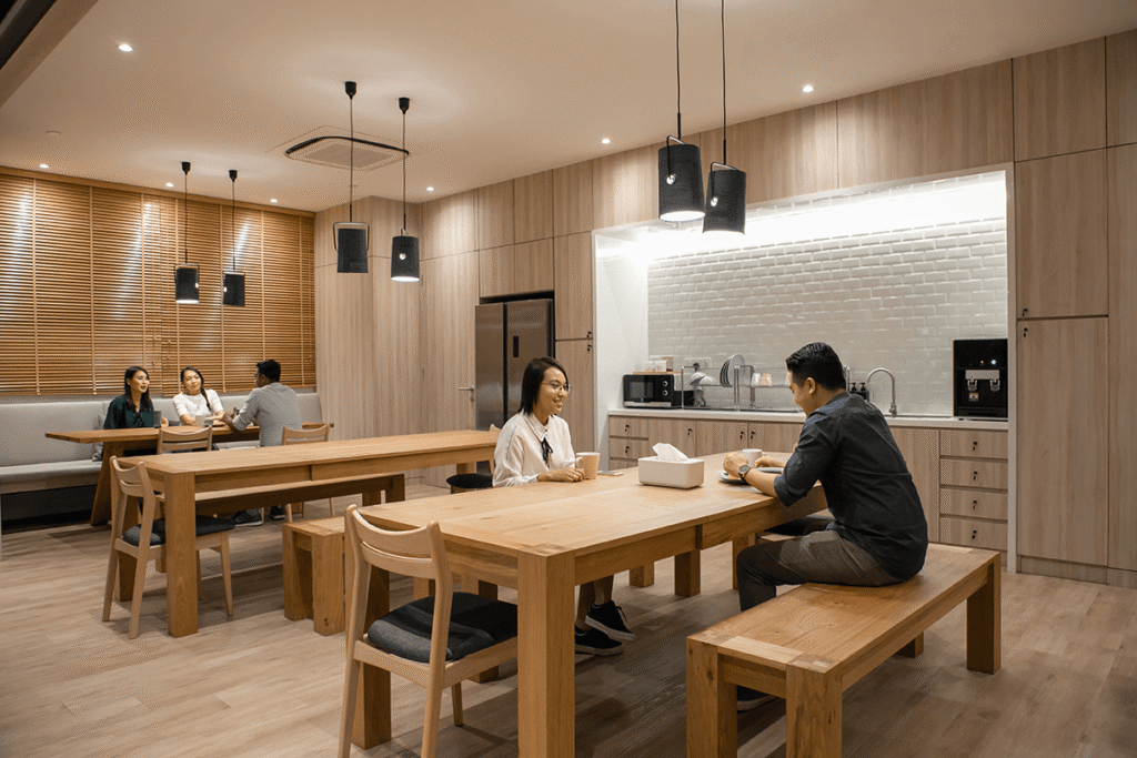 Komune Co-Working Space – Wisma UOA II, KLCC, Kuala Lumpur – Komune-Co-Working-Space-Pantry