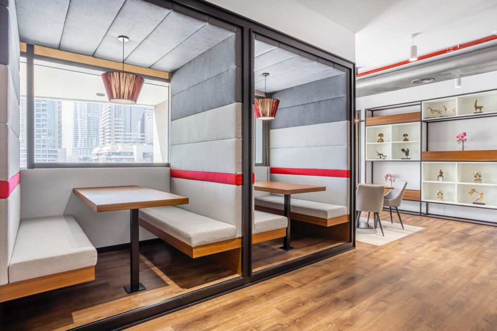 Regus – Serviced Office at Lufthansa Centre, Chaoyang, Beijing, China – Regus_Marina_Gate_5663_Dubai_UAE_Booths_Without_People