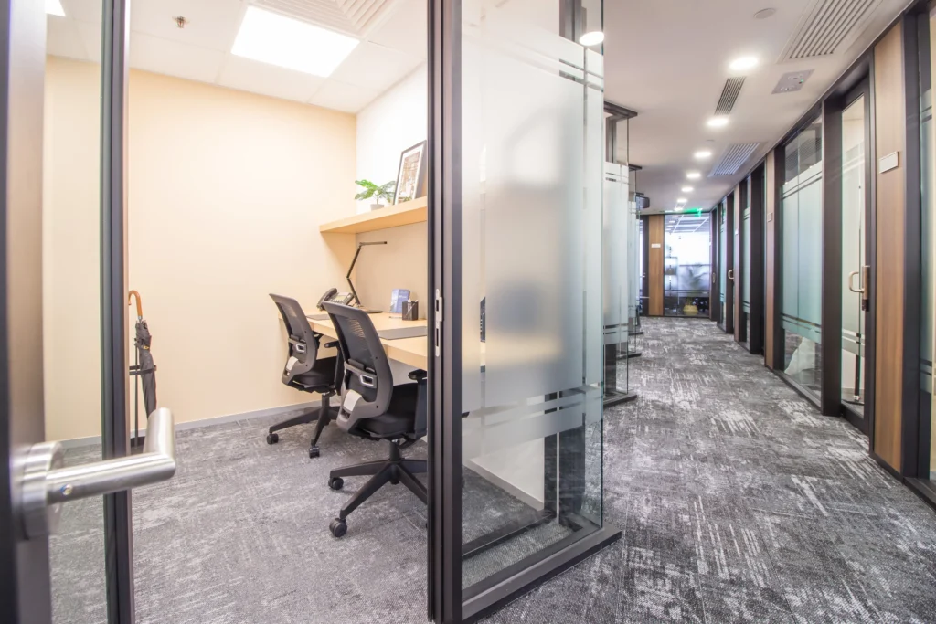 Compass Offices – Admiralty Centre Tower 1, Admiralty, Hong Kong – Compass Offices – Admiralty Centre Tower 1, Admiralty, Hong Kong – Photo 4