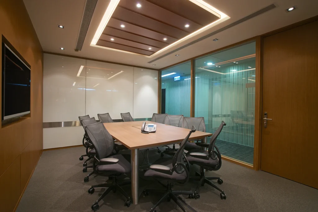 Compass Offices – Bank of Dongguan Tower, Central, Hong Kong – Compass Offices – Bank of Dongguan Tower, Central, Hong Kong – Photo 4
