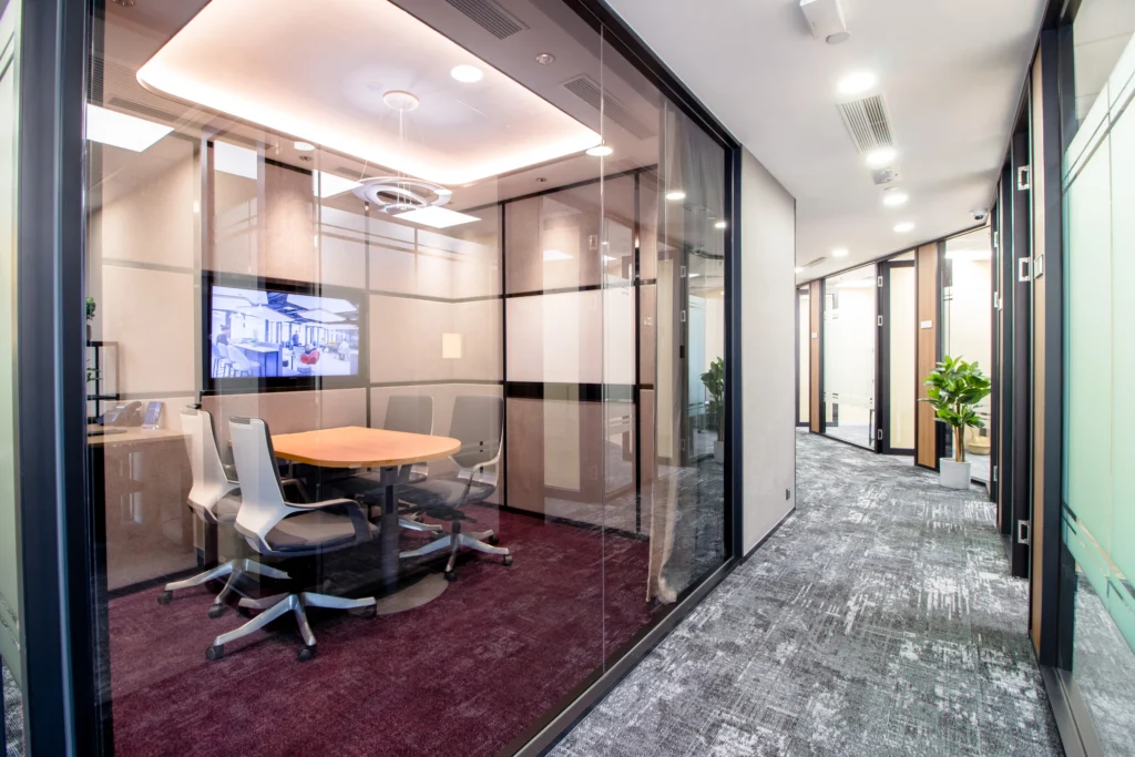 Compass Offices – The Lee Gardens One, Causeway Bay, Hong Kong