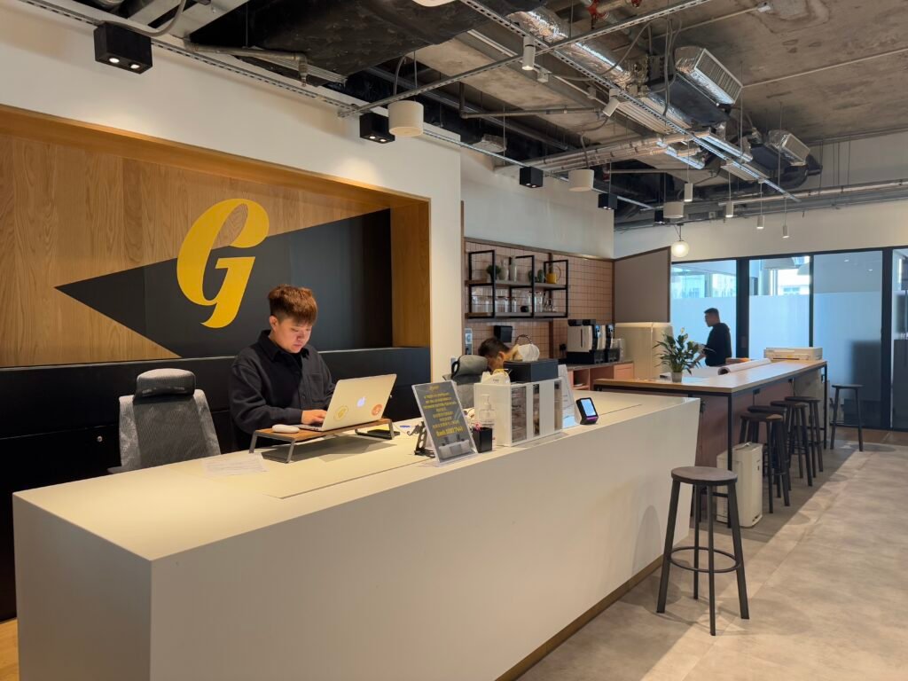 Garage Society – Tower 535, Causeway Bay, Hong Kong – Garage-Society-–-Tower-535-Causeway-Bay-Hong-Kong-4