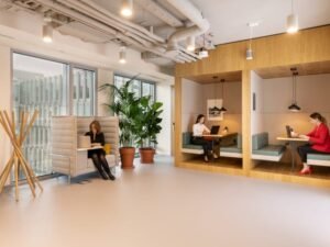 Regus – Serviced Offices & Coworking at Two Sky Parc, Kwun Tong gallery image 4