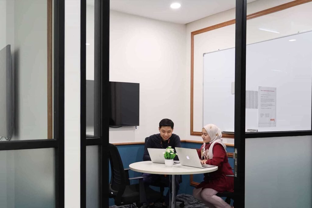 WORQ – Coworking Space at 1 Sentrum, KL Sentral, Kuala Lumpur – kls-meeting-room-05