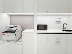 Regus – Serviced Offices & Coworking at Hongqiao Vanke Center, Minhang, Shanghai gallery image 7