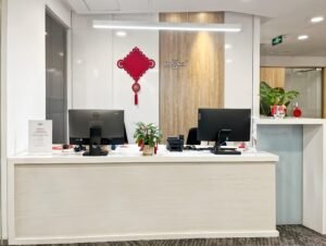 Regus – Serviced Offices & Coworking at Huaihai Plaza, Xuhui, Shanghai gallery image 3