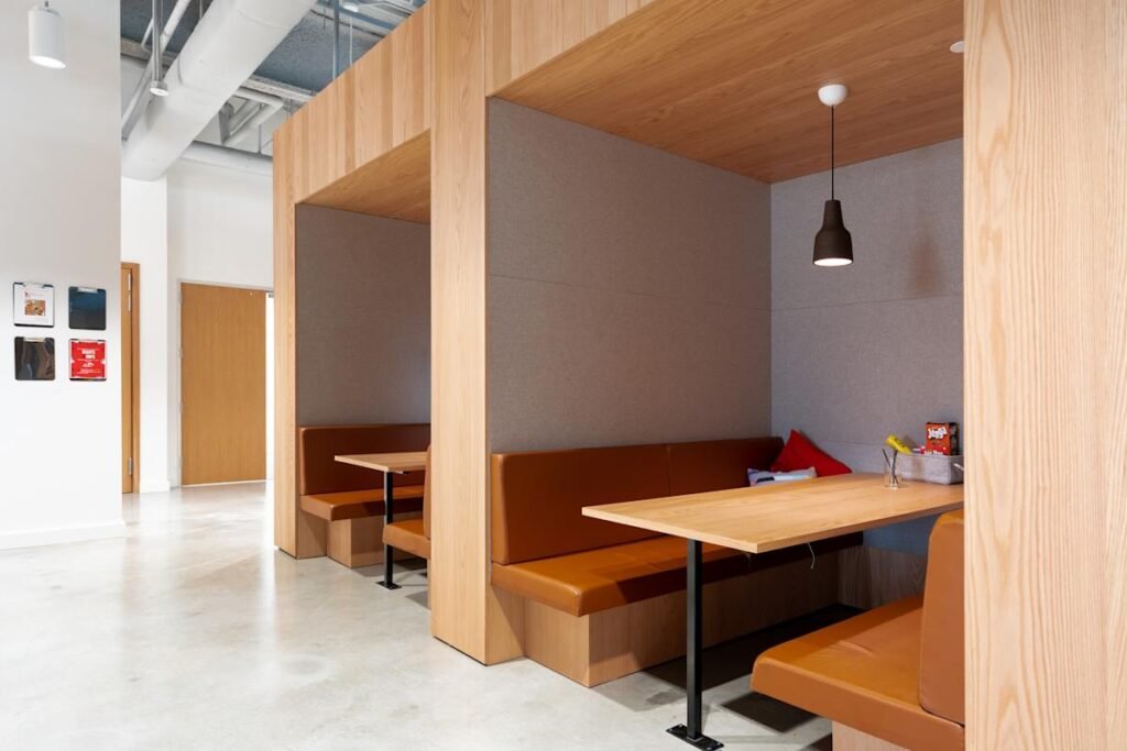 Regus – Serviced Office at 333 Century Building, Pudong, Shanghai, China – regus-sh-333-century-building-3