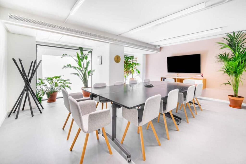 Regus – Serviced Office at 333 Century Building, Pudong, Shanghai, China – regus-sh-333-century-building-5
