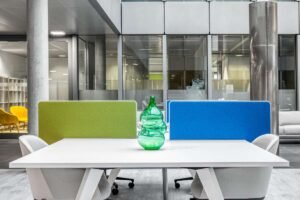Regus – Serviced Offices & Coworking at 333 Century Building, Pudong, Shanghai gallery image 10