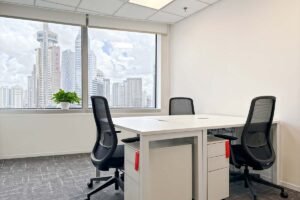 Regus – Serviced Offices & Coworking at Harbor Ring Plaza, Huangpu, Shanghai gallery image 11