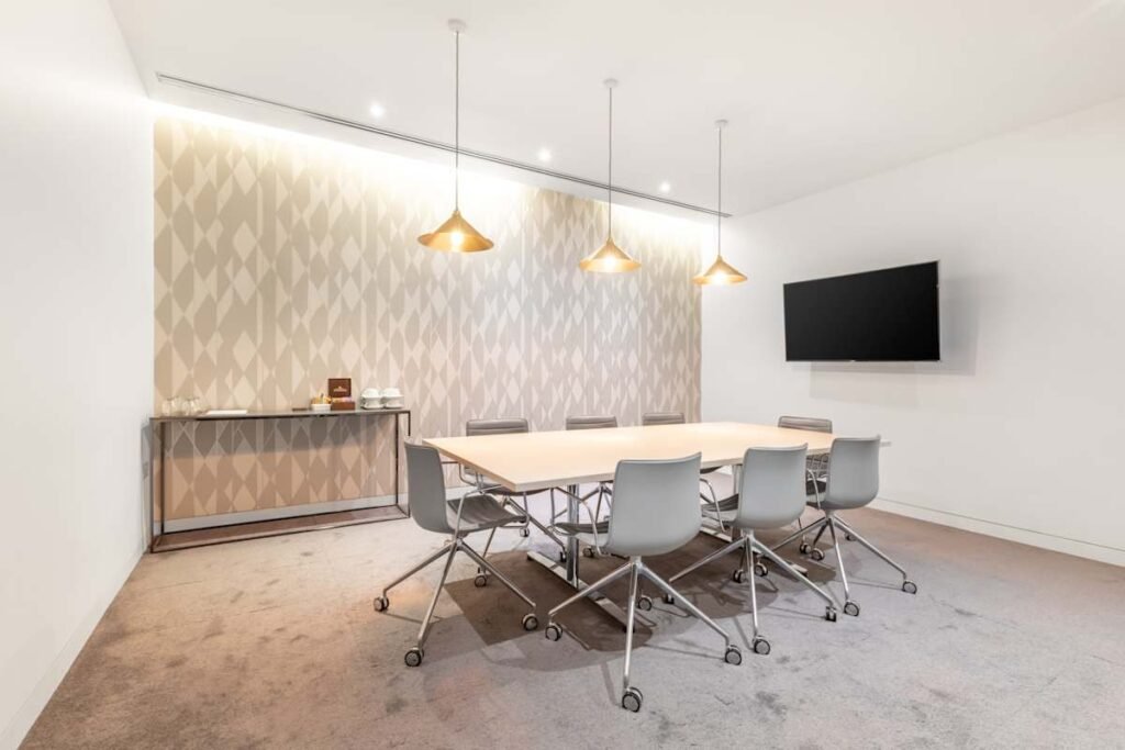 Regus – Serviced Office at The Crest, Changning, Shanghai, China – regus-sh-the-crest-5