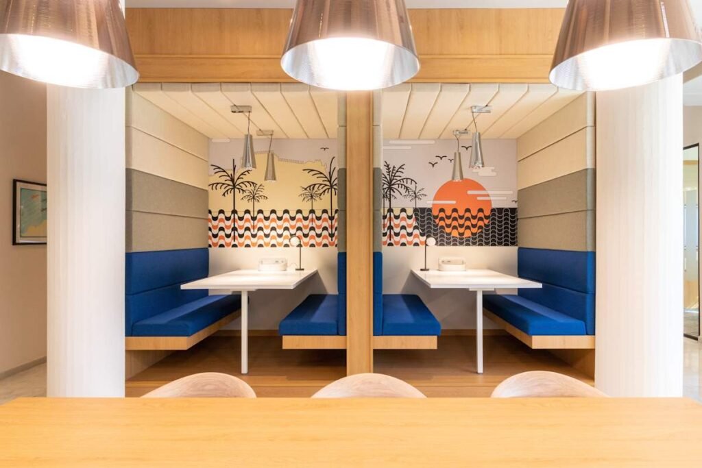 Spaces – Coworking Office at Hongqiao International Sci-Tech Plaza, Changning, Shanghai, China – spaces-sh-hongqiao-intl-scitech-plaza-1
