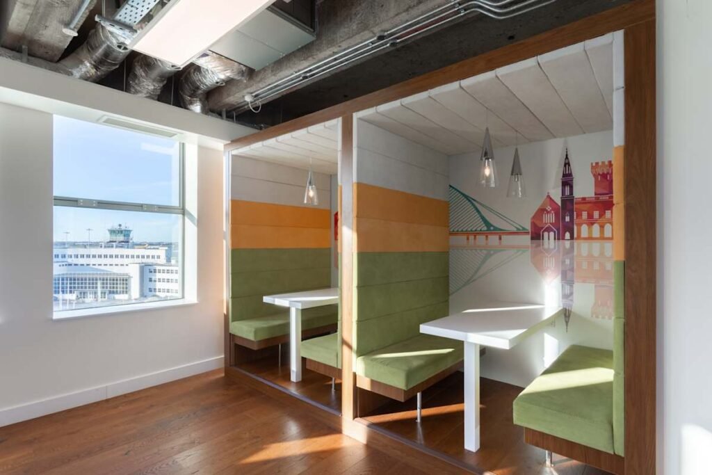 Spaces – Coworking Office at T2-Smart Business Plaza, Minhang, Shanghai, China – t2smart-3