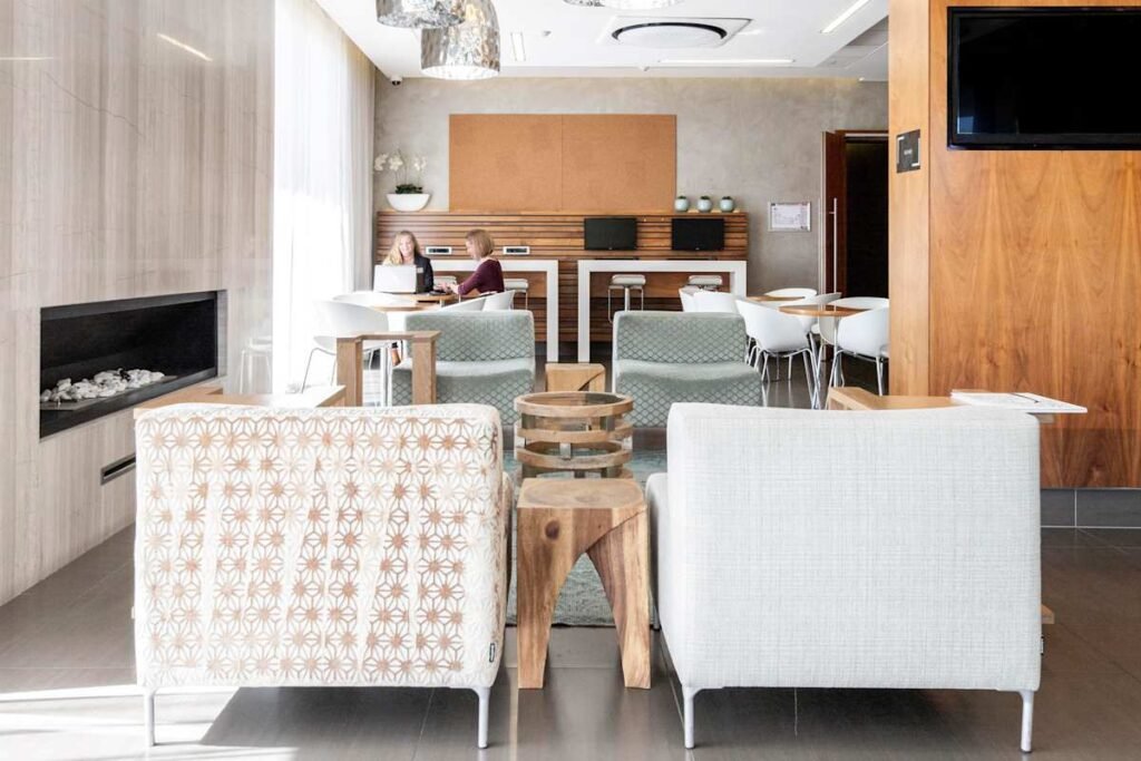 Spaces – Coworking Office at T2-Smart Business Plaza, Minhang, Shanghai, China – t2smart-8