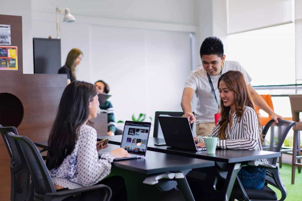 WORQ – Coworking Space at TTDI, Kuala Lumpur – ttdi-hot-desk-03