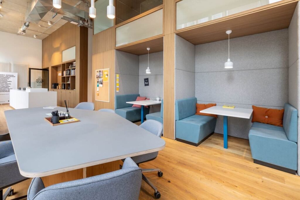 Regus – Serviced Office at Zhabei Centro, Jing’an, Shanghai, China – zhabeicentro-1