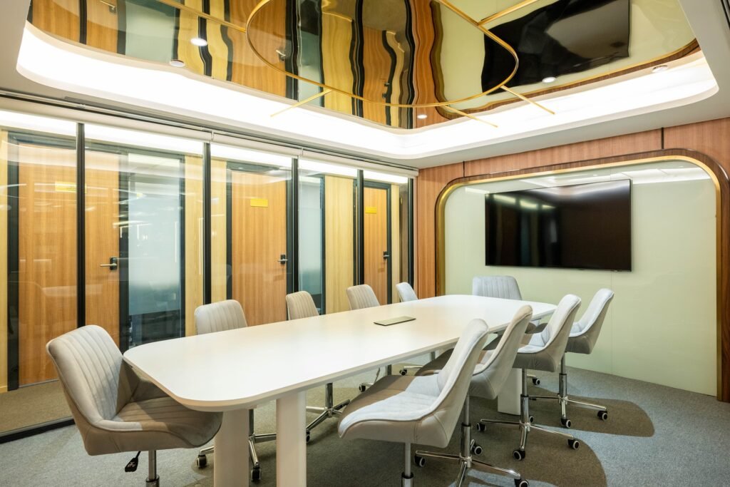 Bela Offices – Coworking & Serviced Offices at New World Tower featured image