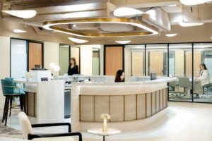 Bela Offices – Coworking & Serviced Offices at New World Tower gallery image 5