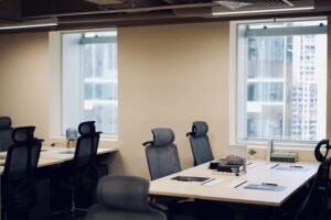 Bela Offices – Coworking & Serviced Offices at New World Tower gallery image 2