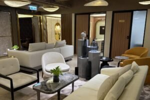 Bela Offices – Coworking & Serviced Offices at New World Tower gallery image 6