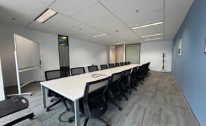 Regus – Serviced Offices & Coworking at Guoco Tower, Tanjong Pagar, Singapore gallery image 9