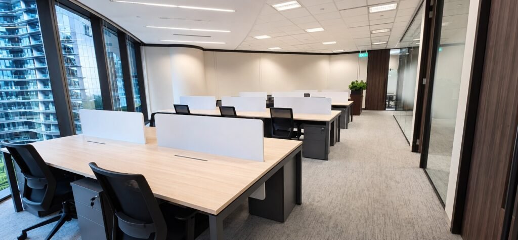 Marina One West Tower – marina-one-west-tower-open-plan-workstations