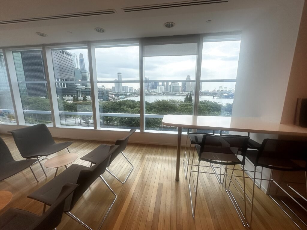 Marina Bay Financial Centre Tower 1 – mbfc-tower-1-office-lounge-city-view