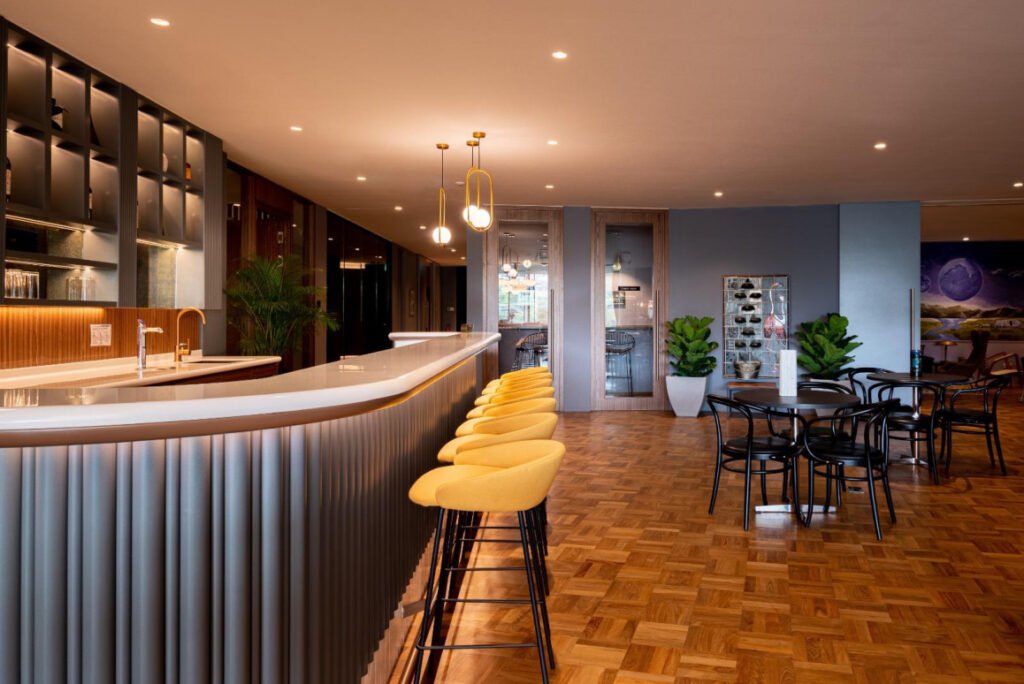 No.18 – Serviced Offices at Capitol Singapore, City Hall – no18-capitol-singapore-9