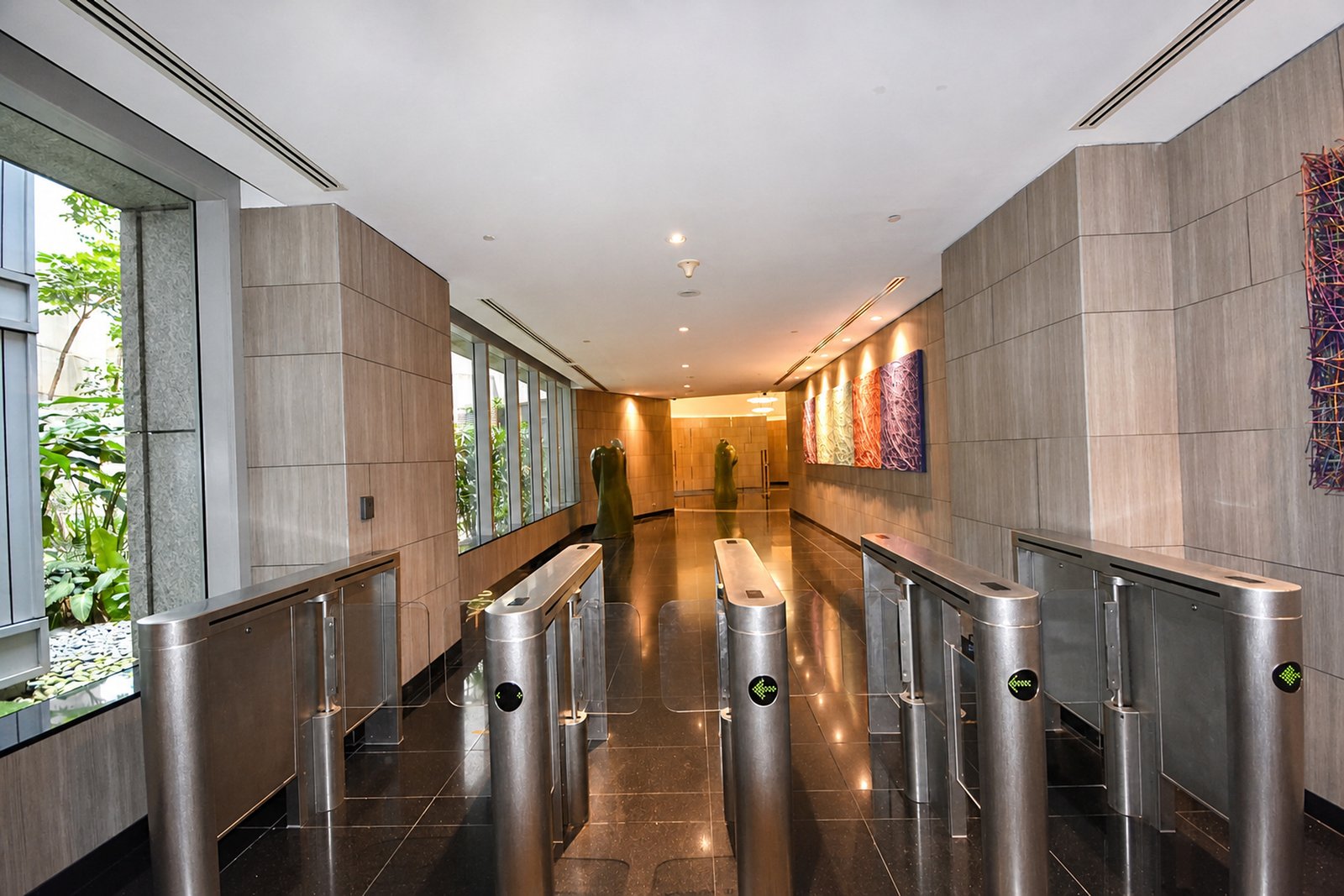 Novena Square Tower B Office for Rent | Grade A Singapore