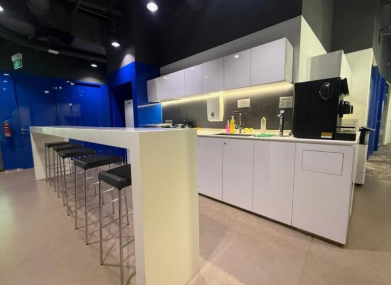 Regus – Serviced Offices at The Signature, Changi Business Park, Singapore