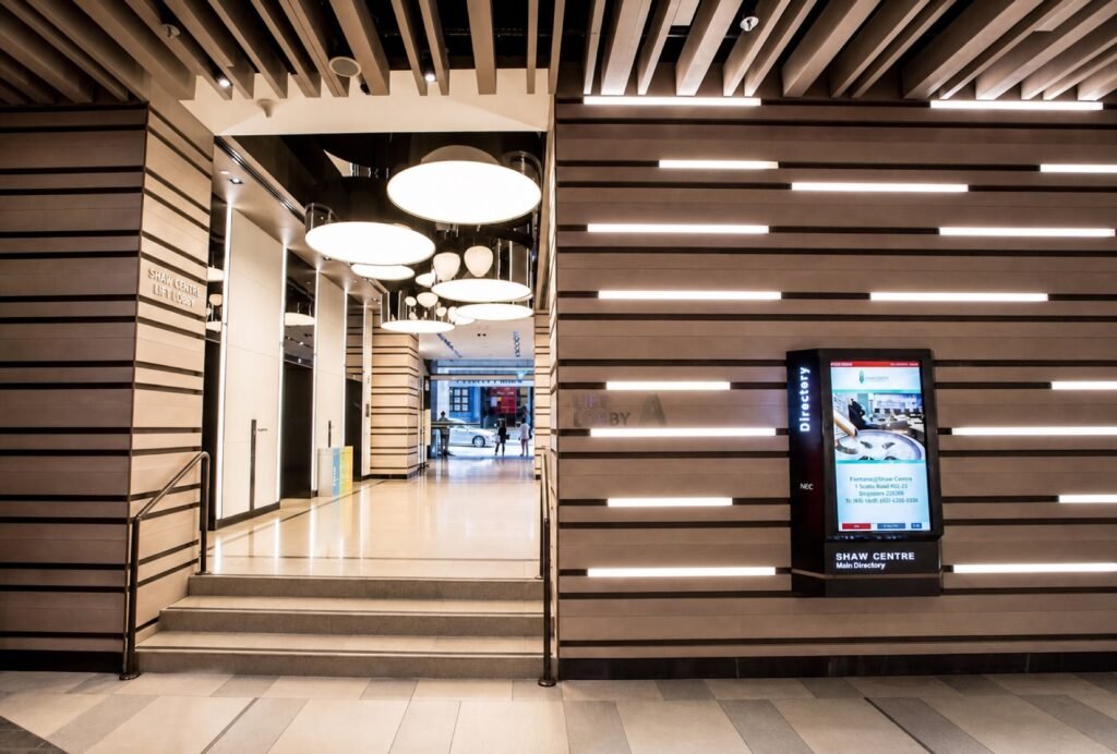 Shaw Centre Office for Rent | Singapore – shaw-centre-04-main-directory-lobby