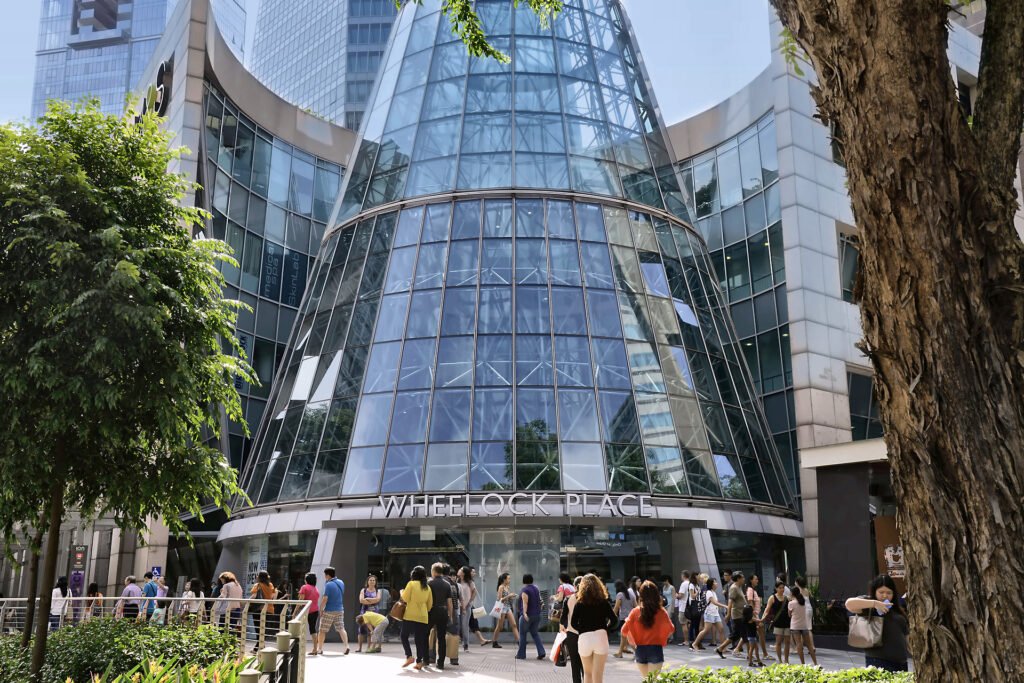Wheelock Place Office for Rent | Singapore – wheelock-place-singapore-glass-atrium-entrance