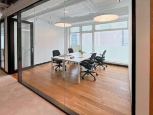 Spaces – Coworking & Serviced Offices at LKF Tower, Central gallery image 4