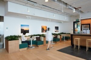 WeWork – Serviced Offices at Yuexiu Financial Tower, Tianhe, Guangzhou gallery image 5