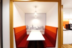 Regus – Serviced Offices & Coworking at Yangde Building, Songshan, Taipei gallery image 5
